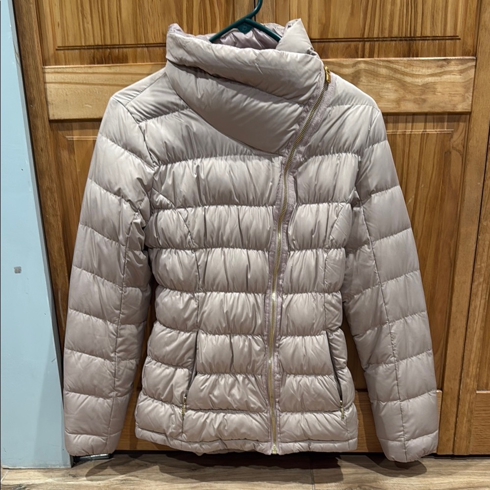 Women's Blush Puffer Jacket
